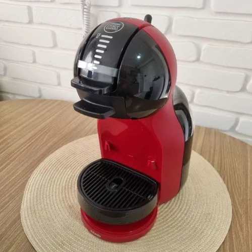 Queima de estoque Cafeteira Dolcegusto