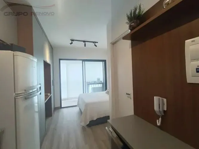 Lindo Studio, Novo, Mobiliado, Decorado, Locação, Sto Amaro S.P., todo equipado, AC, 200m 
