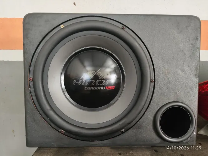 Subwoofer 12" hinor 450w em caixa dutada