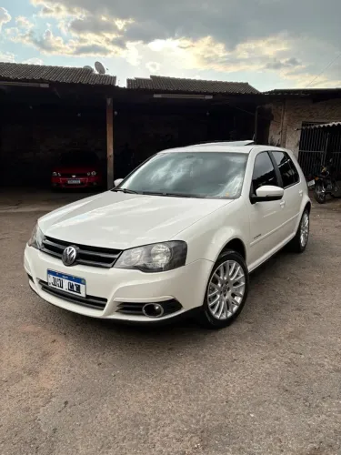 Volkswagen Golf Sportline 1.6 MI Total Flex 8V 4P 2014