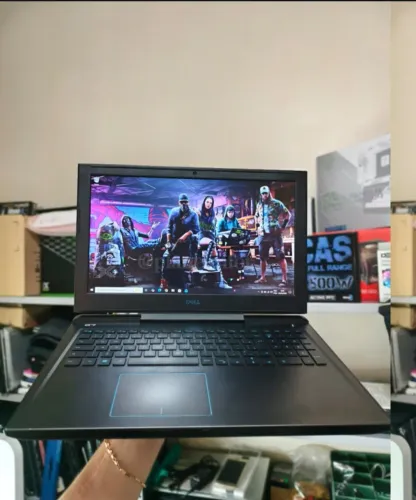 DELL G7 GAMER 7 588