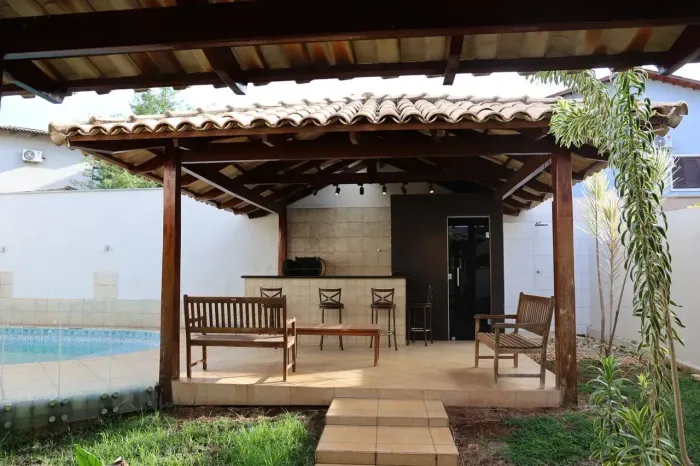EXCELENTE SOBRADO PARA VENDA JARDINS FLORENÇA