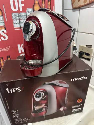 Máquina de café 3 corações 