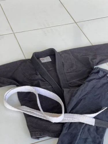 Kimono A2 R$250,00 