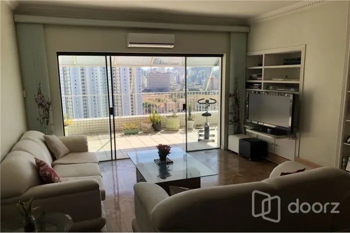 Cobertura em Cambuci com 270 m² , 3 quarto(s) , 2 suíte(s) , 2 vaga(s).