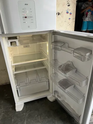 Geladeira Brastemp semi nova com entrega