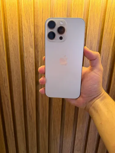 IPHONE 16 PRO MAX 256