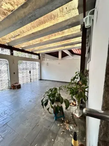 Sobrado a venda com 3 Quartos e 2 banheiros no Butantã!