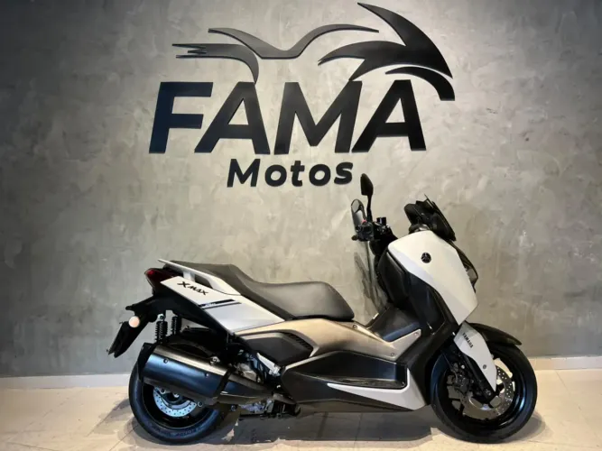 YAMAHA XMAX 250 CONNECTED 2025 Gasolina