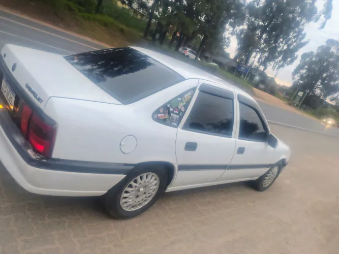 Chevrolet Vectra CD 2.0 (modelo Antigo) 1994