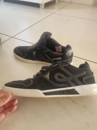 TENIS ÖUS GOMES ESSENCIAL N°40