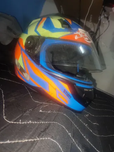 Capacete usado 