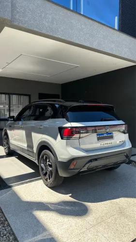 Volkswagen T-Cross Highline 1.4 TSI Flex 16V 5P AUT 2025