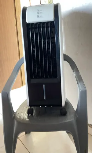 Climatizador De Ar Cadence Breeze 506 220v