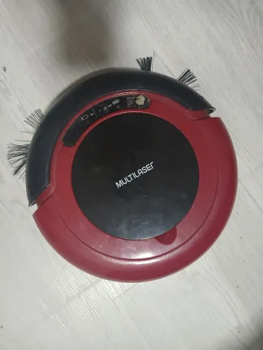 Robô aspirador mutilaser (necessita troca de bateria. Está fraca)