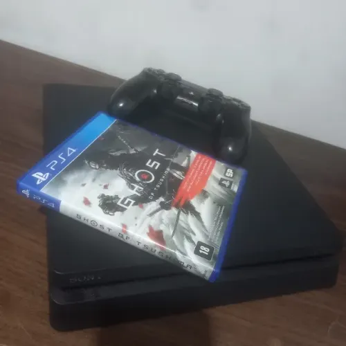 Ps4 Slim em bom estado