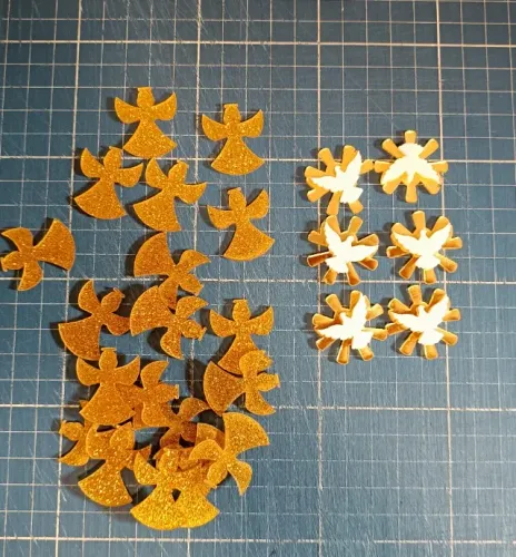 Aplique acrílico 3cm - Espirito Santo e Anjo