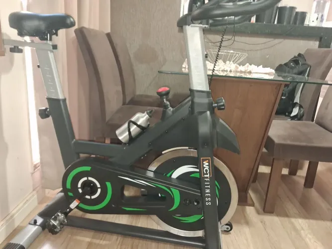 Bicicleta ergométrica ( inércia de 20 kg)