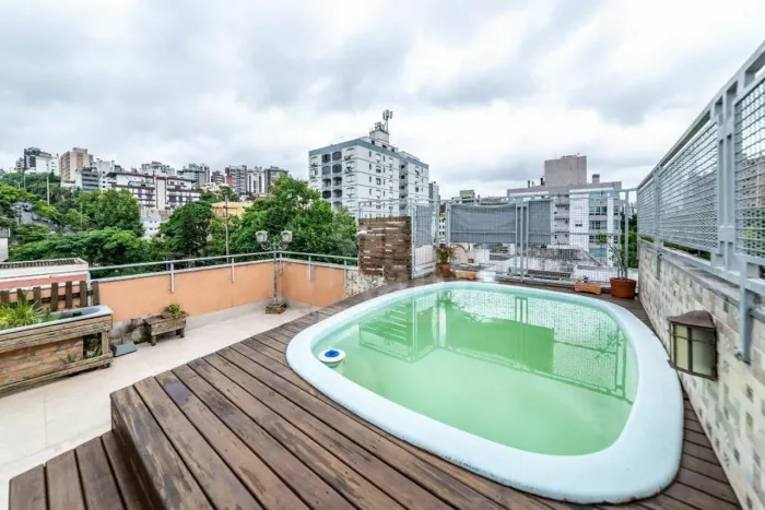 Cobertura em Rua Passo da Pátria - Bela Vista - Porto Alegre/RS