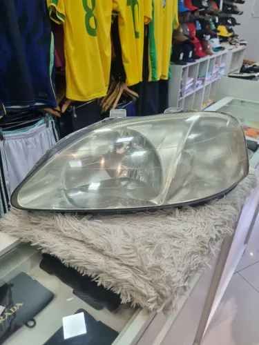 Farol Esquerdo/Motorista Honda Civic G6 99/00