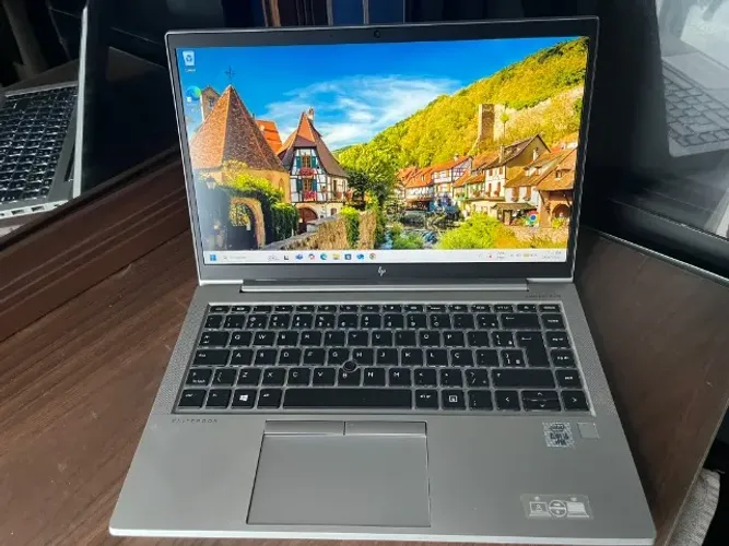 Notebook Elitebook HP 840 G7 Intel Core I5 Vpro , 16Gb ram , 256Gb SSD , Biometria , Top