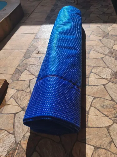Vendo capa bolha pra piscina de 7mts por 3 metros