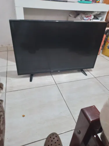 Vendo tv Smart 43 da LG para retirar peças, 400 reais
