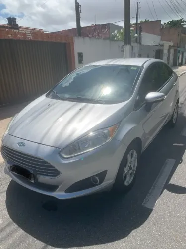 Ford Fiesta Sedan 1.6 16V Flex Mec. 2015