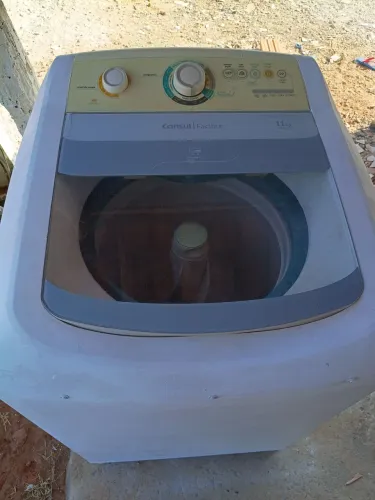 Vendo máquina de lavar 11kg