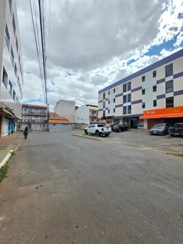 SOBRADO A VENDA RIACHO FUNDO 1