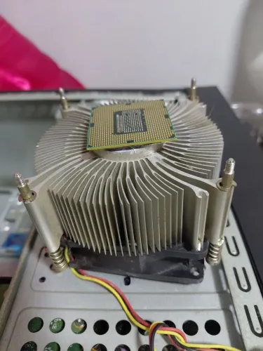 Kit Processador Intel i5 + Cooler com Dissipador de Alumínio