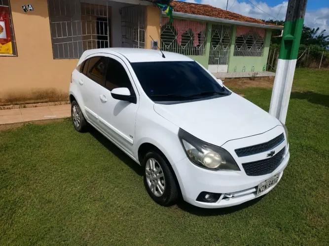 Chevrolet Agile LTZ 1.4 MPFI 8V Flexpower 5P 2012