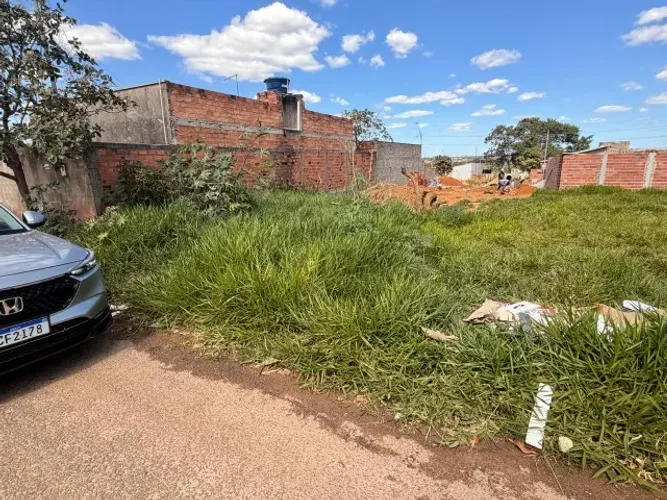 Lote no Goiânia Sul 230M, Escriturado - Aceito troca