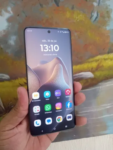 Motorola Edge 60 Fusion 256GB Cinza 5G 8GB RAM 6,7" Câm. Dupla + Selfie 32MP