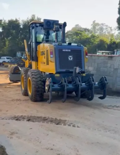 Motoniveladora XCMG 2026 GR1803BR Zera