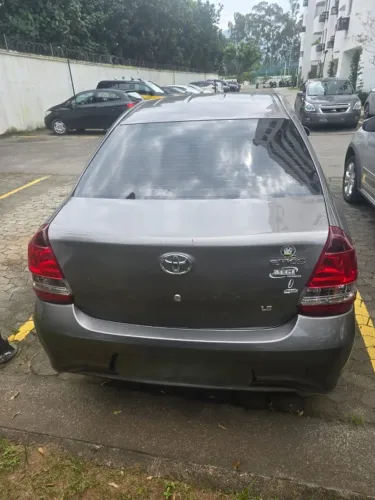Toyota Etios X Sedan 1.5 Flex 16V 4P Aut. 2021