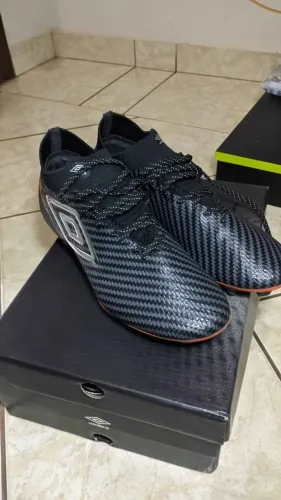 chuteira umbro adamant top speed pro 40