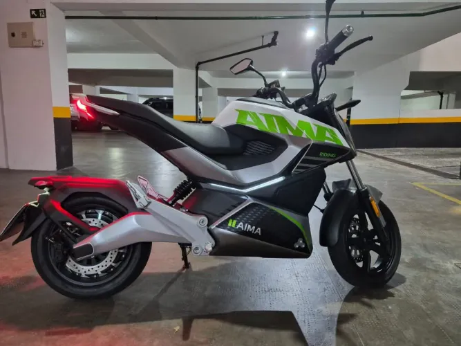 Moto elétrica AIMA SOLO DREAMS<br>Ano: 2024