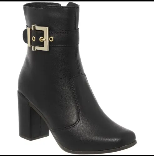 Botas