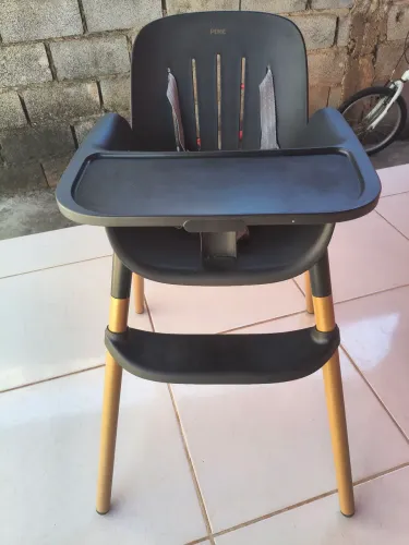 Cadeira de alimentação bebê