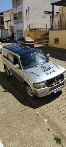 Mitsubishi Pajero Sport 3.0 4X2 V6 Mec./aut. 2000