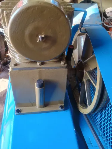Compressor de ar de 20 pés com motor trifásico de 5 CV