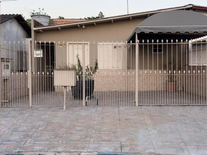 Casa 2 quartos em Vila Vista Alegre, Cachoeirinha - 203m² de área útil para alugar