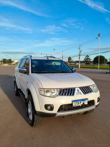 Mitsubishi Pajero Dakar HPE 3.2 4X4 T.I Dies 5P AUT 2012