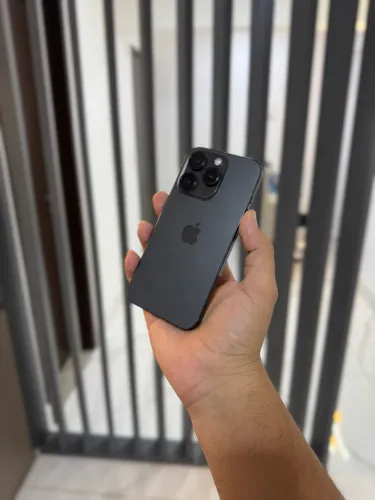 IPHONE 15 PRO 128 GIGAS