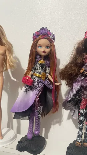 Ever after high Holly