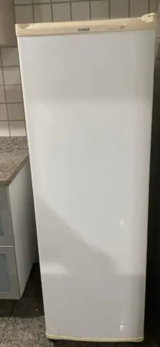 Geladeira cônsul slim
