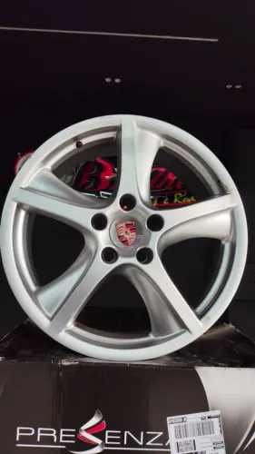 RODA CAYENNE ARO 20 5x130 SEMI-NOVA