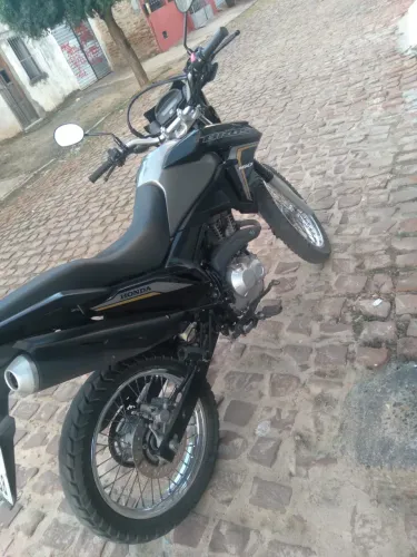 Bros 160