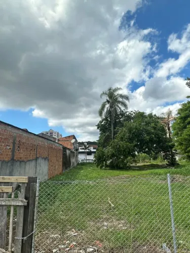 TERRENO NA RUA PINDAÍBA